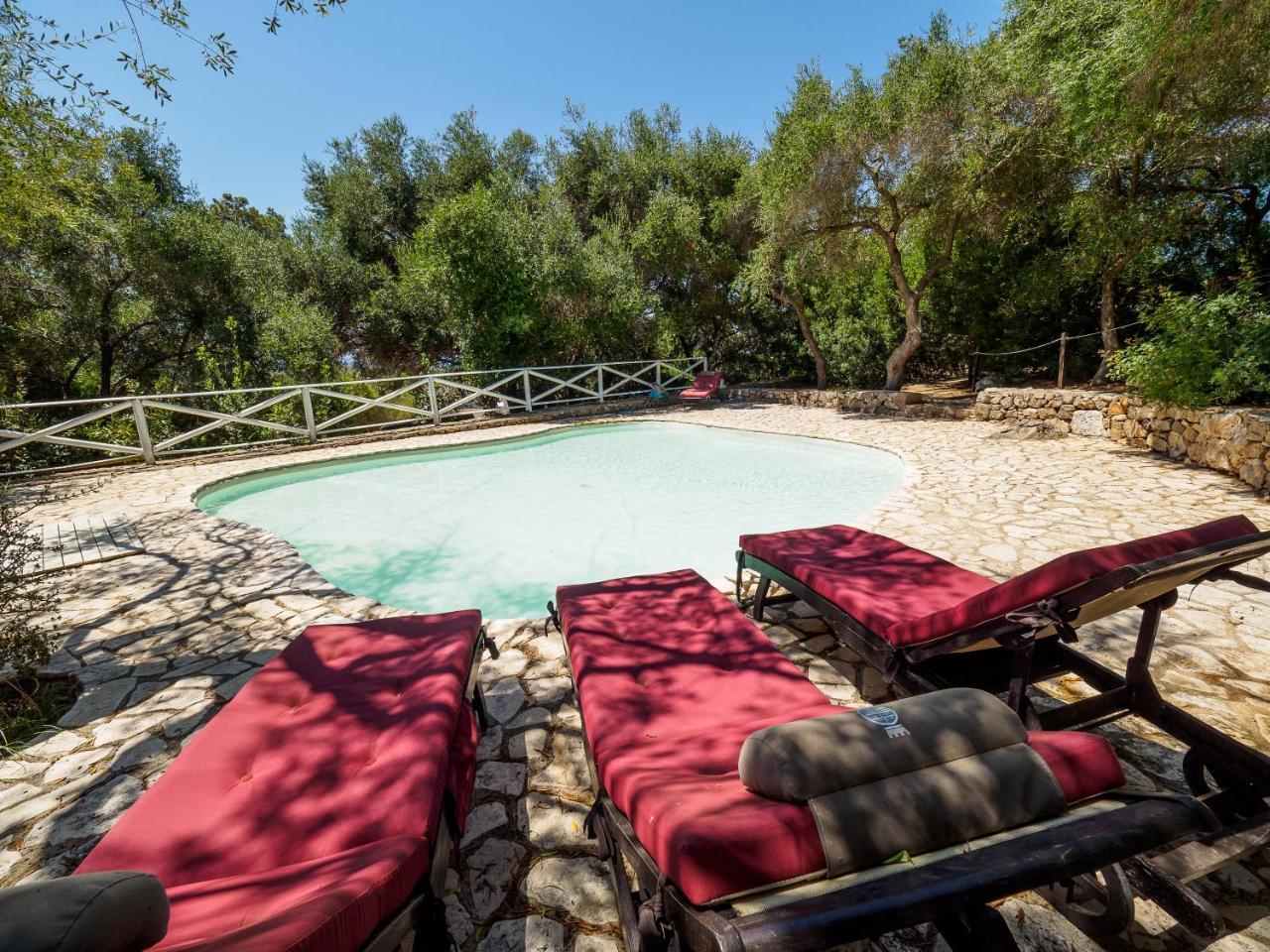 Hotel Antica Masseria Rottacapozza 4*