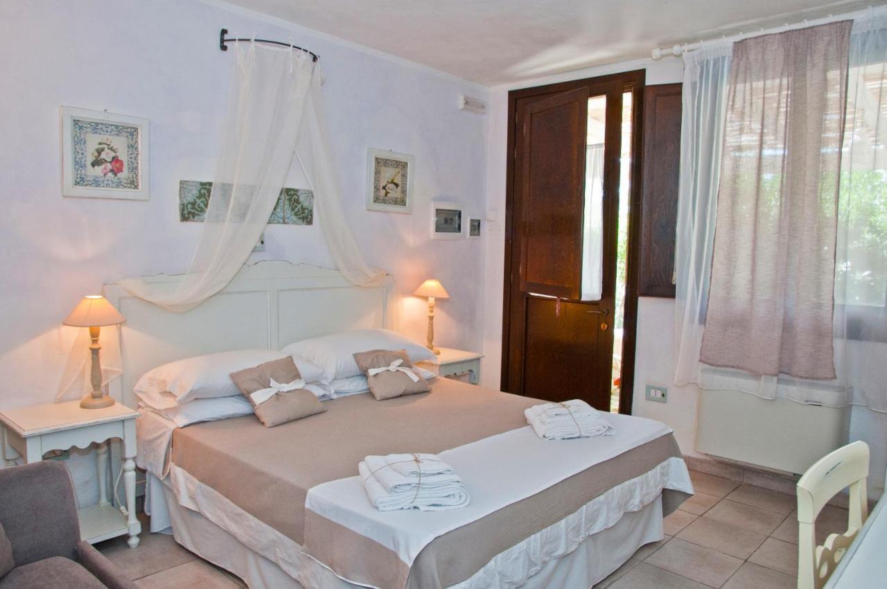Hotel Antica Masseria Rottacapozza 4*
